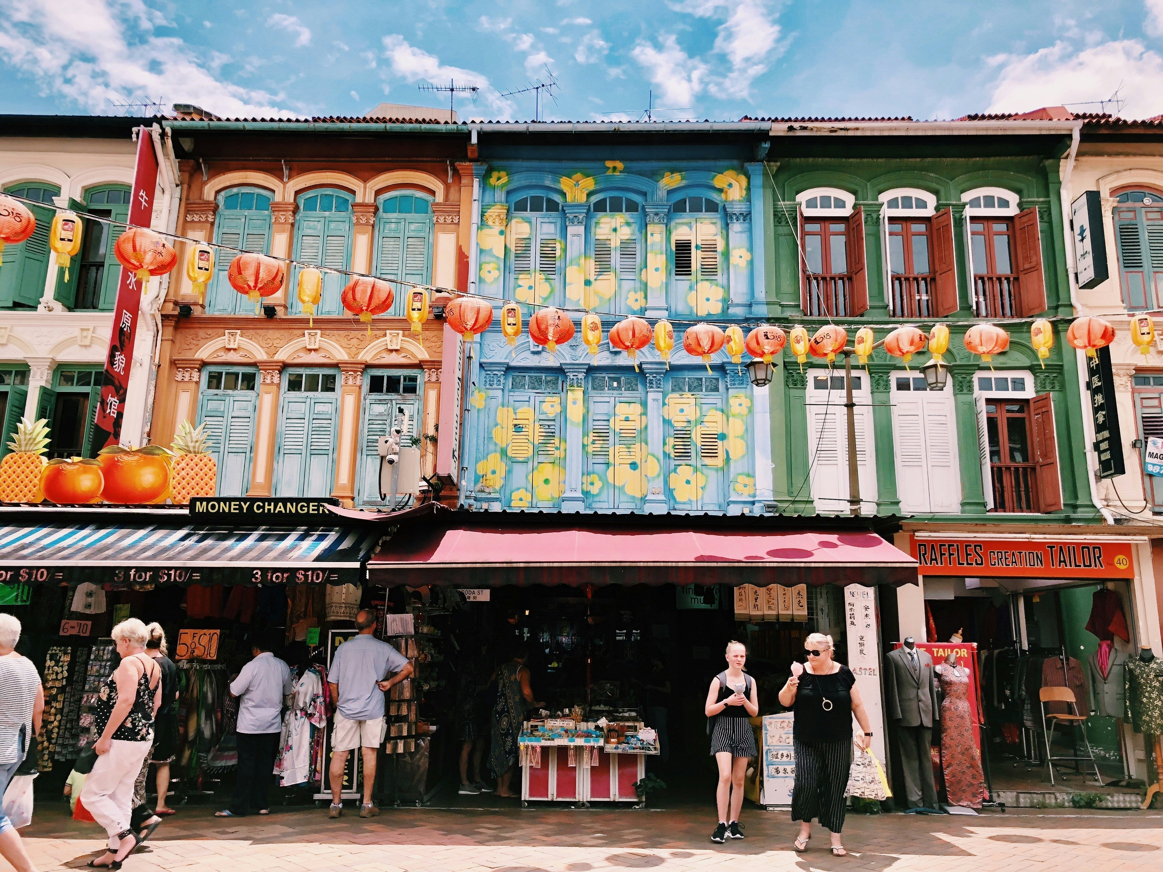 Why Singapore Is One of the Best Places to Source Southeast Asian Oud